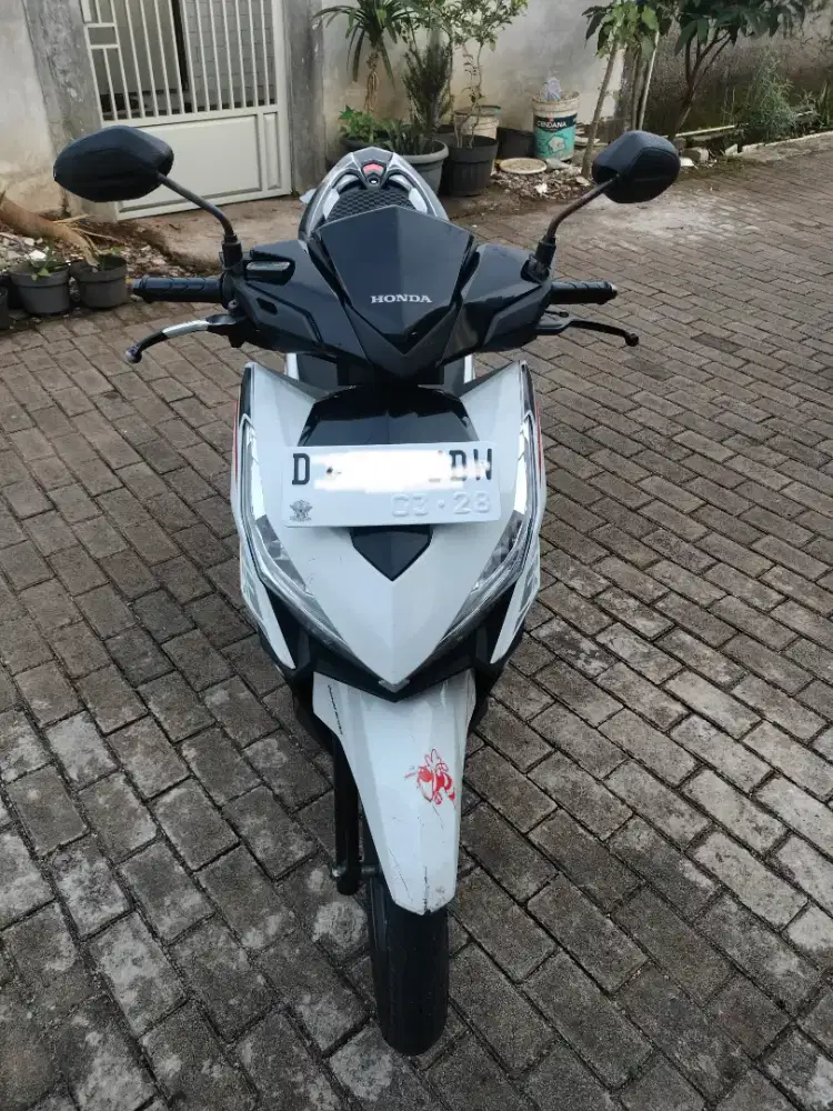 Jual Vario 125 Tahun 2018 Mesin OK Body Lecet Pemakaian
