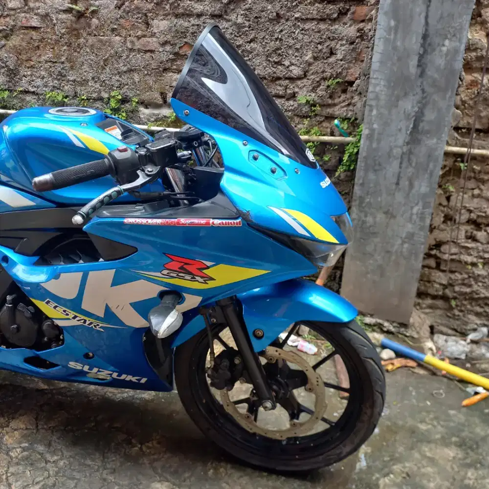 gsx 150 tahun 2017 Plat D