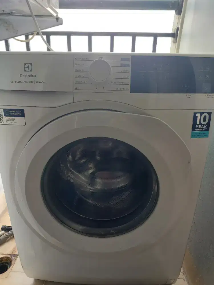 Jual mesin cuci ELECTROLUX Ultimatecare 300