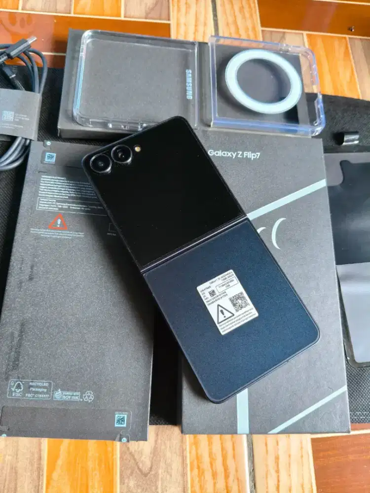 Z Flip 7 5g Ram 12/256 mulusss