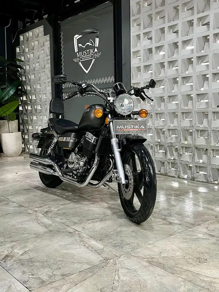 Stok Terbatas!!Benelli PE 250 th 2019 - Ayu Mustika