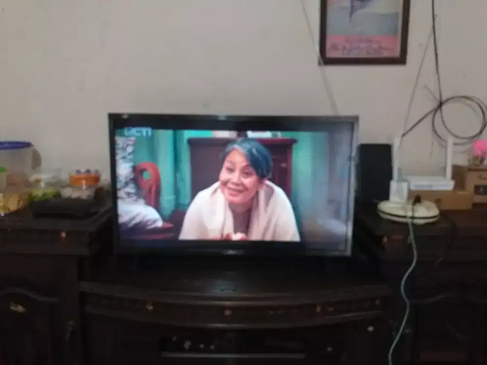 TV LED LG 32 inci digital