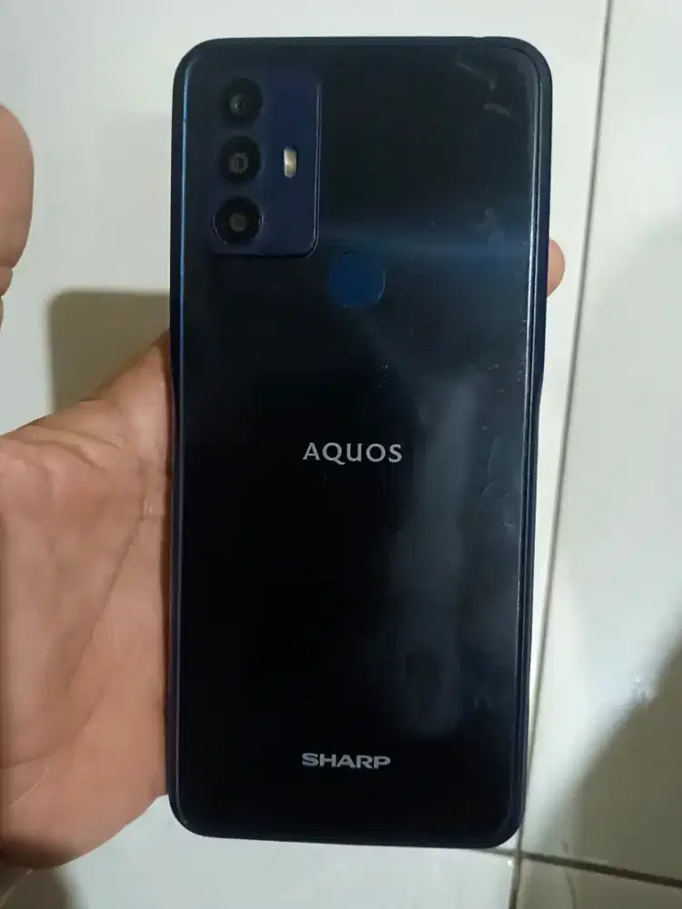 Sharp V6 Plus ram 4/64 NFc