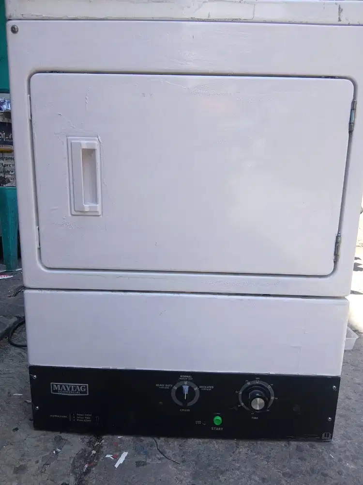 Dryer / pengering Maytag laundry