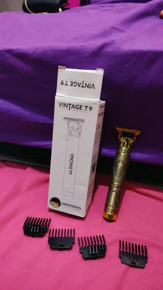 Cukur rambut portable vintage
Pakai baterai recharger 18650