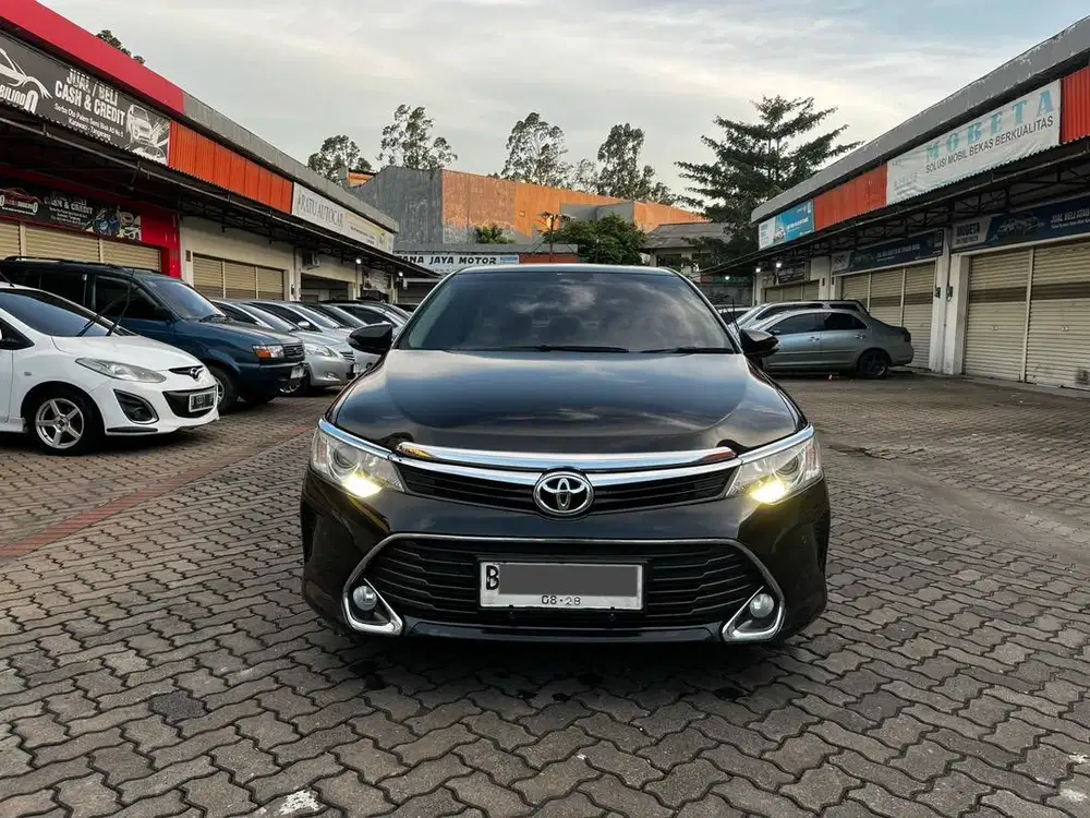 TOYOTA CAMRY 2.5 V AT 2018 HITAM FACELIFT GRILL  MODEL BARU