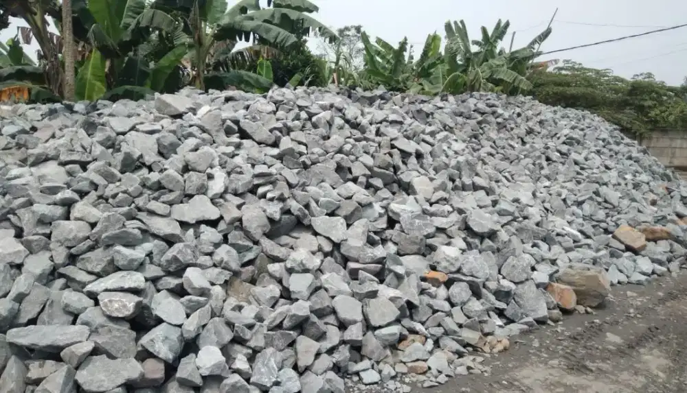 Lowongan kerja Supir rangkap Kurir Motor toko material