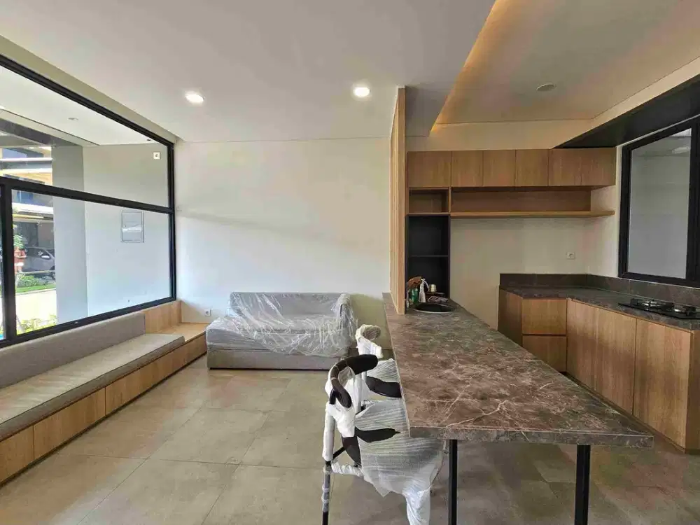 Dijual Rumah Baru di BSD City Full Furnish