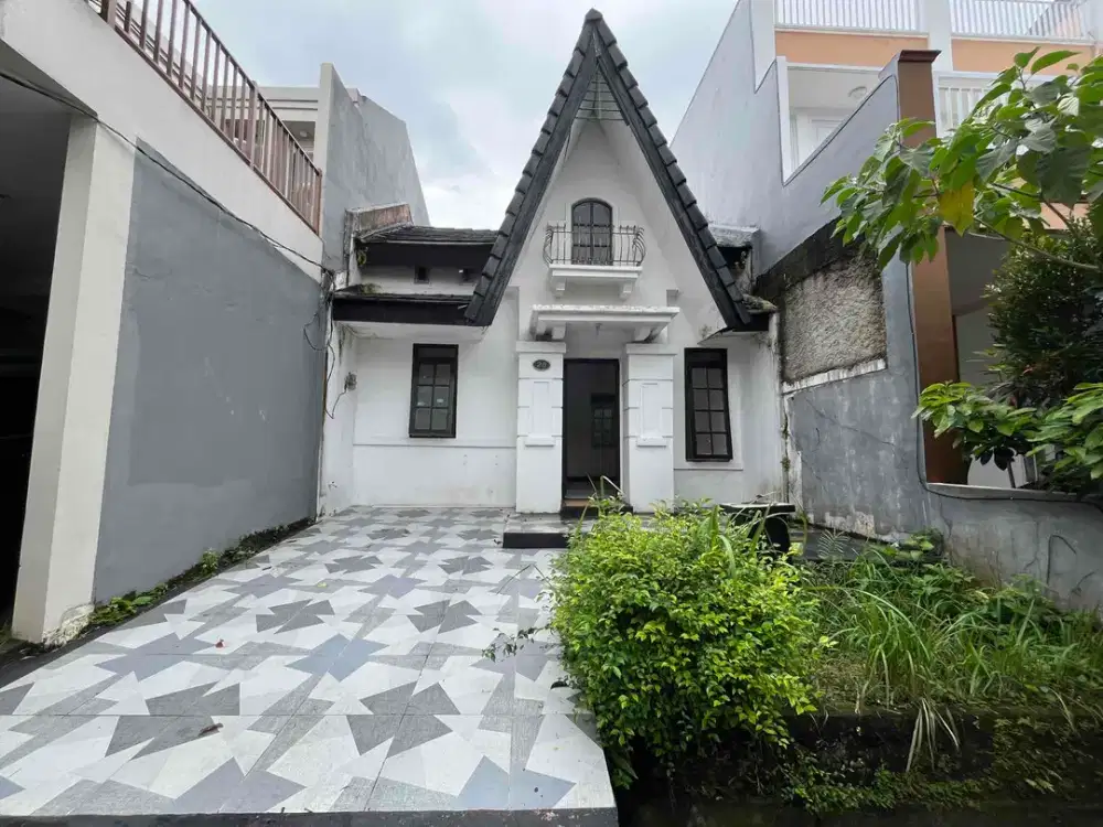 Dijual Rumah Taman Victoria Sentul City