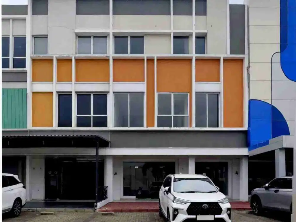 Ruko Gandeng 3 Lantai Siap Pakai di Summarecon serpong – Lokasi Jalan Utama