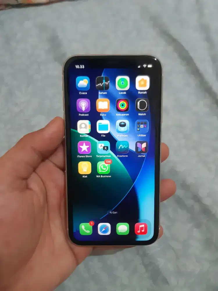 Iphone 11 256gb garansi ibox resmi