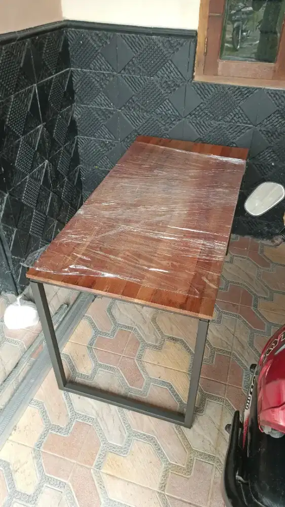 PROMO MEJA PREMIUM AESTHETIC 700.000 JADI 557.000 !