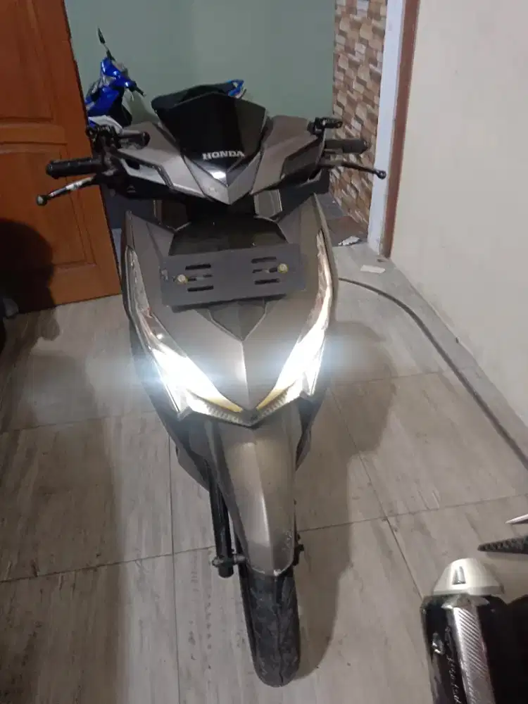 Di jual santai vario 150