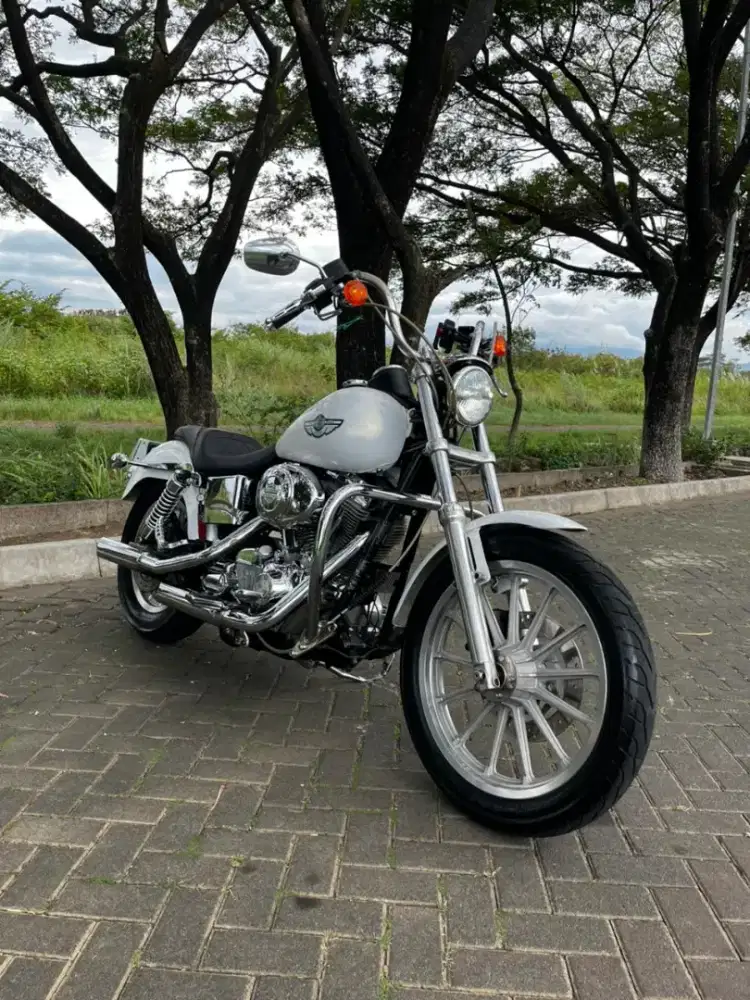 Harley Davidson Dyna Super Glide 2003 Anniversary 100th