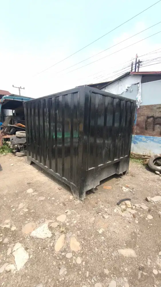 Box L300 euro 4 mulus..ada pintu samping