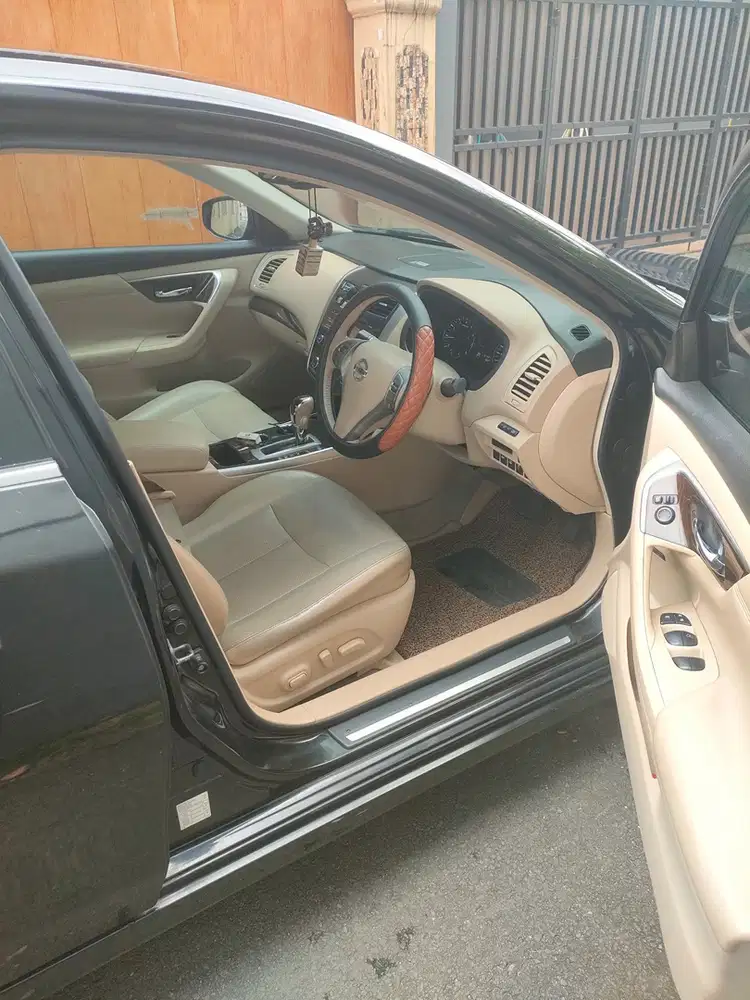 Nissan Evalia 2014 Bensin