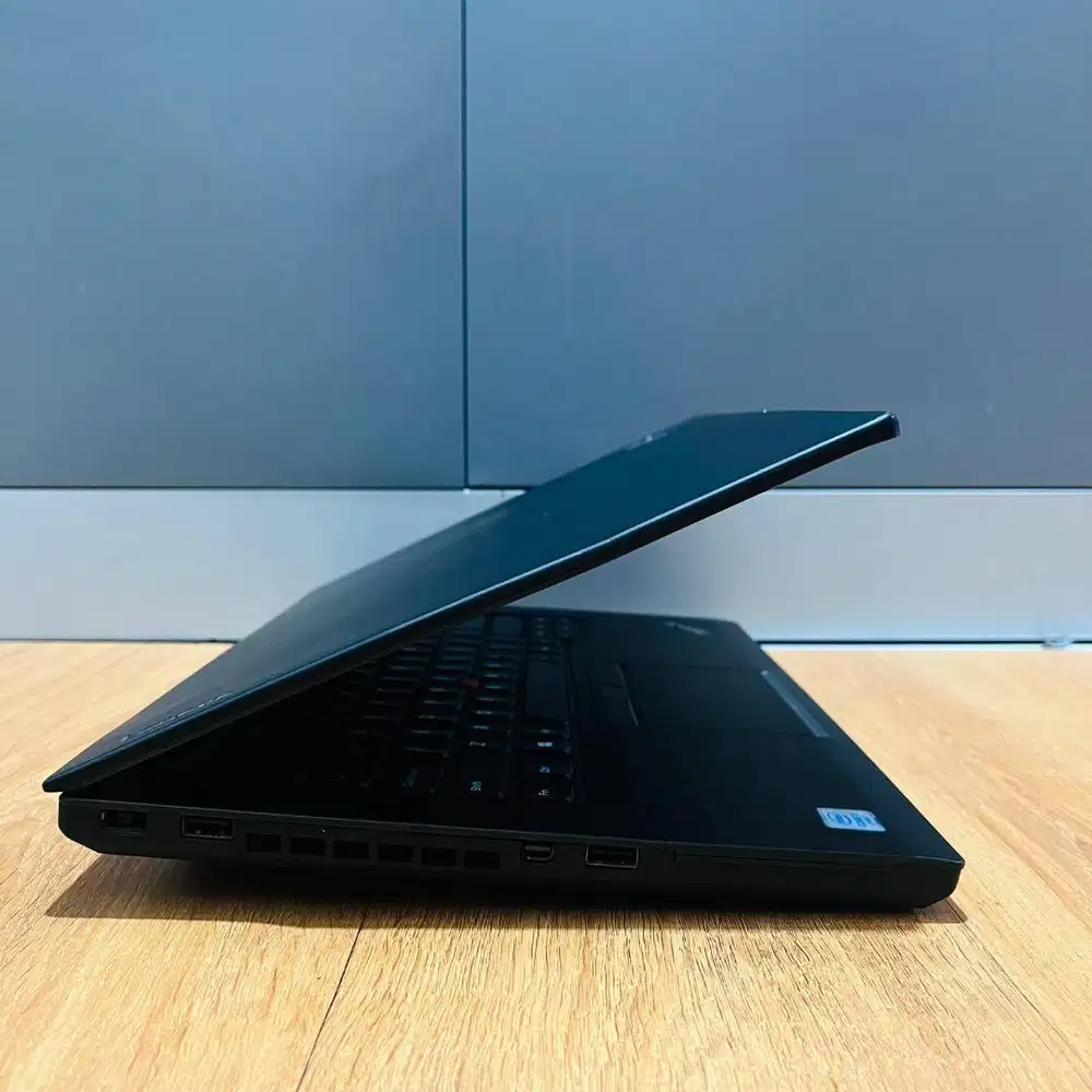 LAPTOP LENOVO THINKPAD T460 // CORE i7 // BEST SELLER