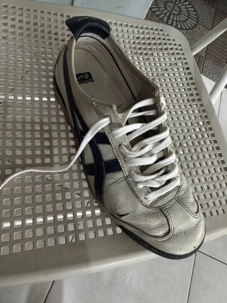 (Decluttering) Onitsuka Tiger Mexico 66SD