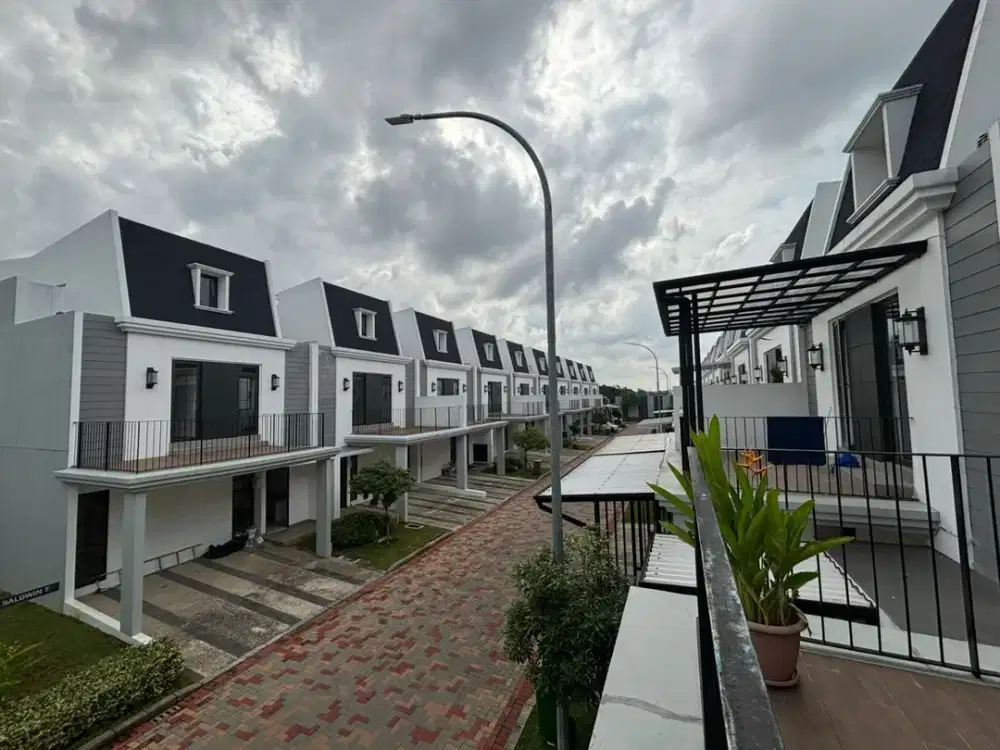 Dijual Rumah Hook Maison De Wisteria Ada Attic & Sky Balcony Harga 2,9 M Nego, Cakung, Jakarta Timur, 015