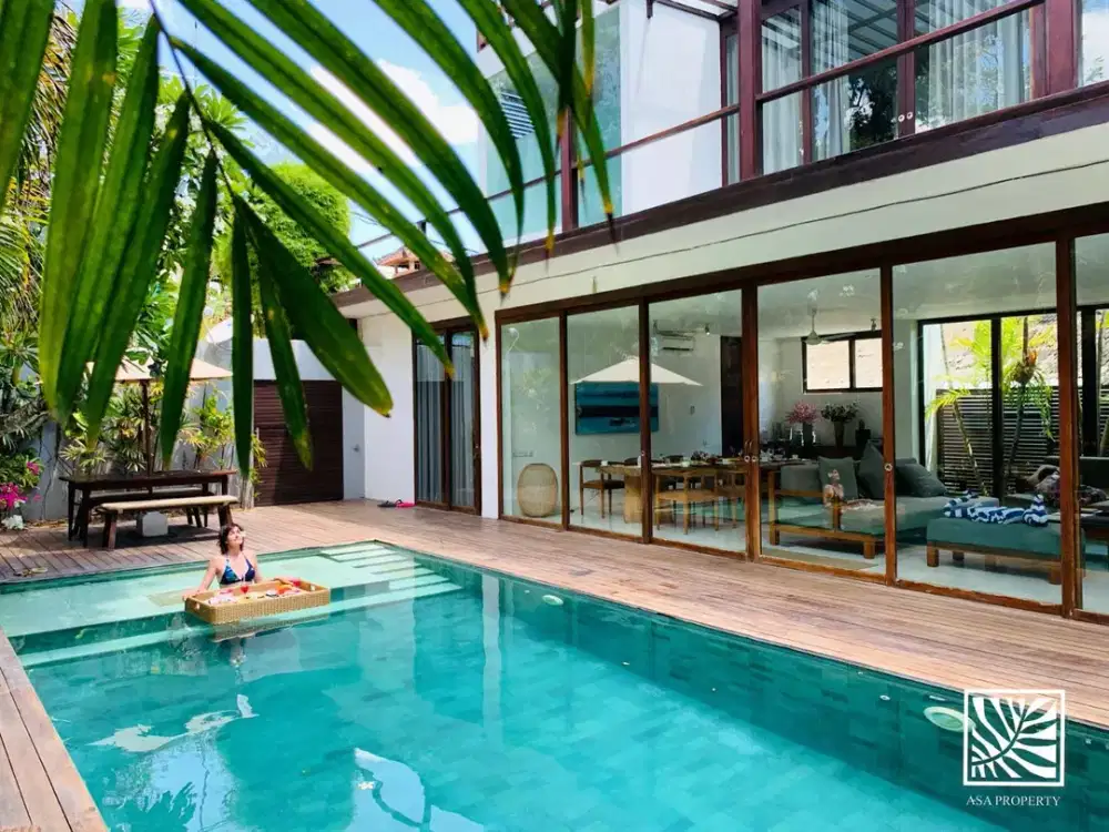 Prime 4 Bedroom Leasehold Villa Near Seminyak Beach Bali for Sale Leasehold - Thumbnail 4