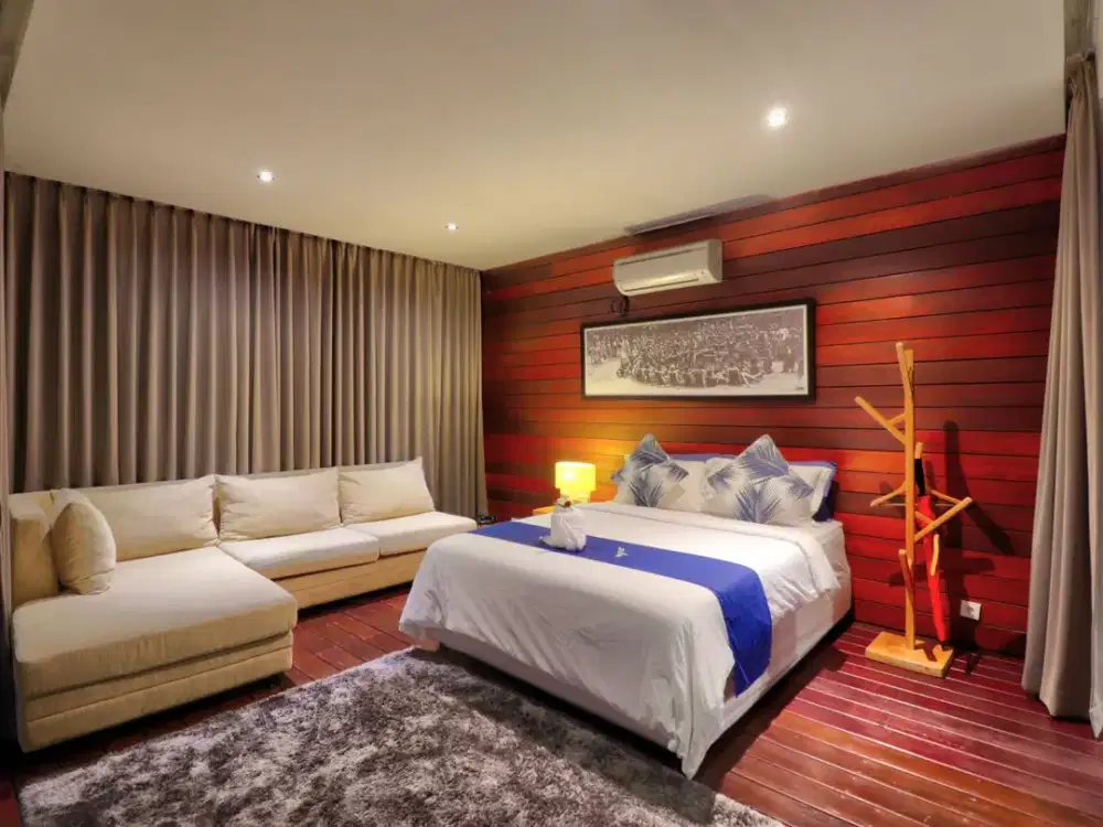 Prime 4 Bedroom Leasehold Villa Near Seminyak Beach Bali for Sale Leasehold - Thumbnail 2