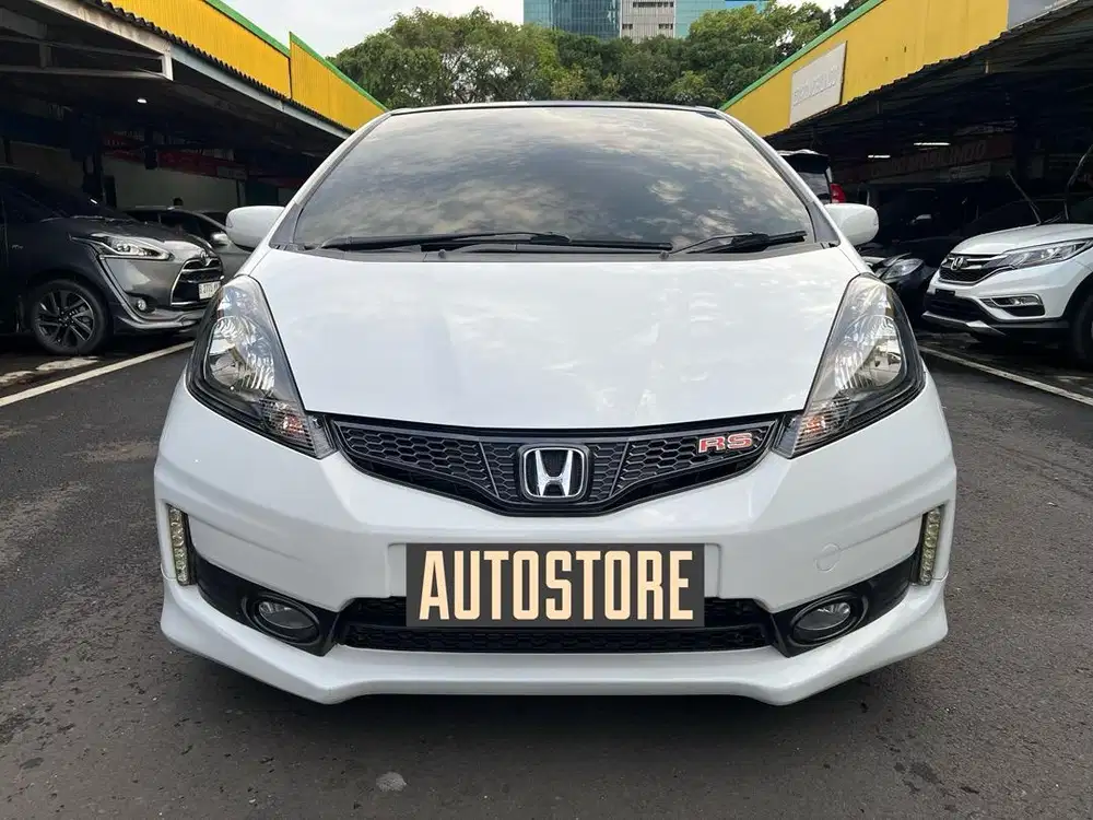 [TDP 30JT] Honda Jazz RS Matic 2014 Putih GE8 S 2012 2013