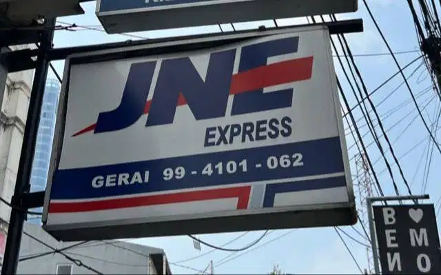 DIBUTUHKAN STAFF / KURIR MOTOR JNE. JAKARTA PUSAT