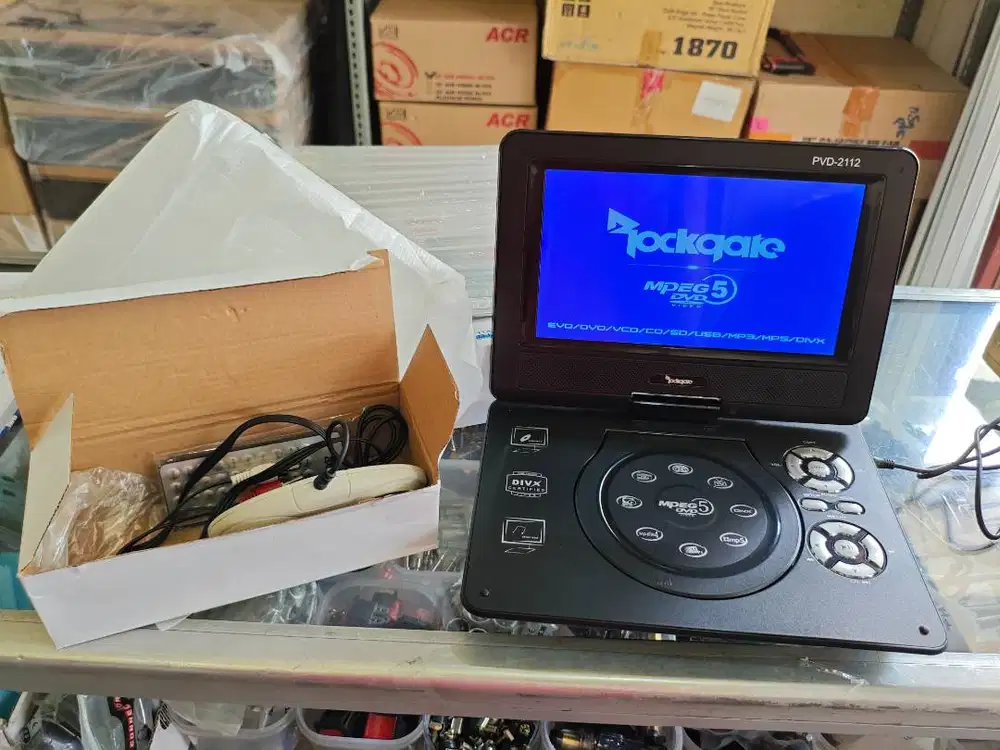 Rogate portable pemutar musik mp3 mp4 video dan games