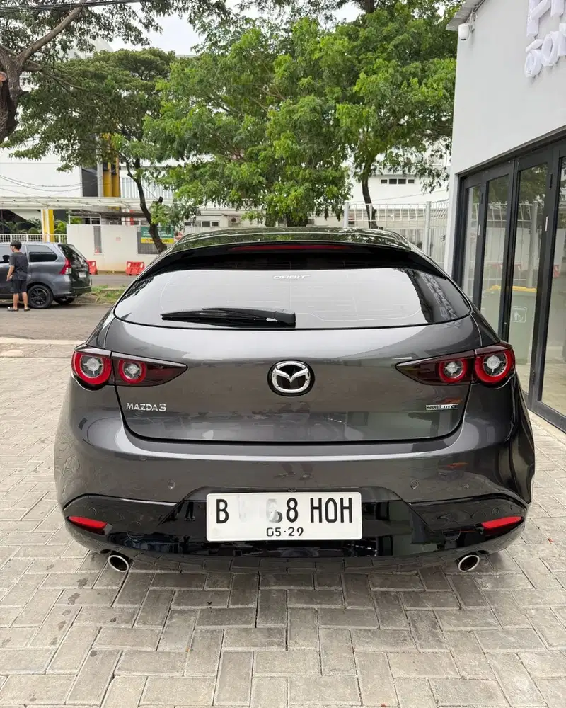 Mazda 3 hatchback 2024 low km