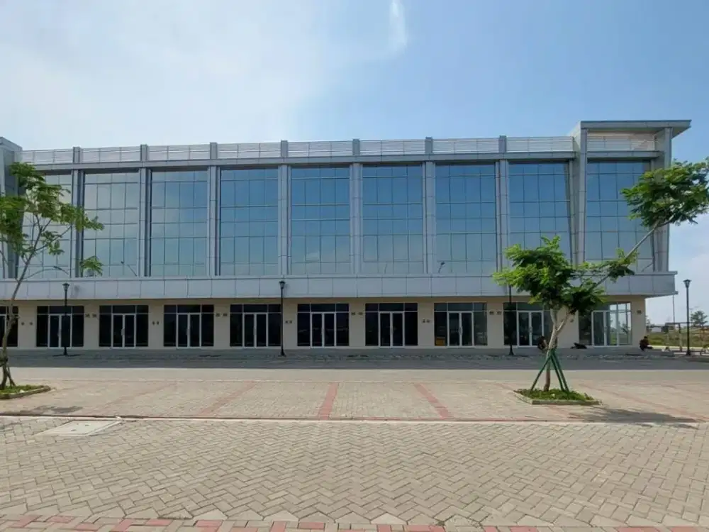 DISEWAKAN RUKO RIVIERA BOULEVARD PIK 2 DEPAN JALAN UTAMA COCOK UNTUK USAHA APAPUN TERMURAH