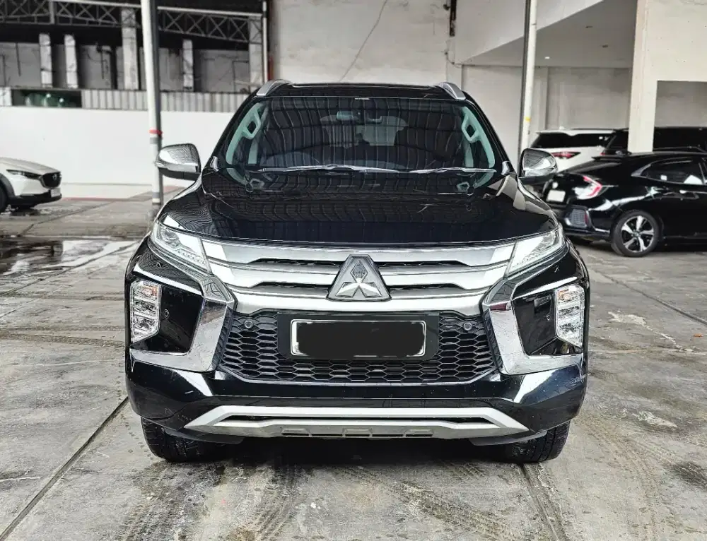 Gress Like New 12rban Km Mitsubishi Pajero Dakar AT Matic 2023 Hitam