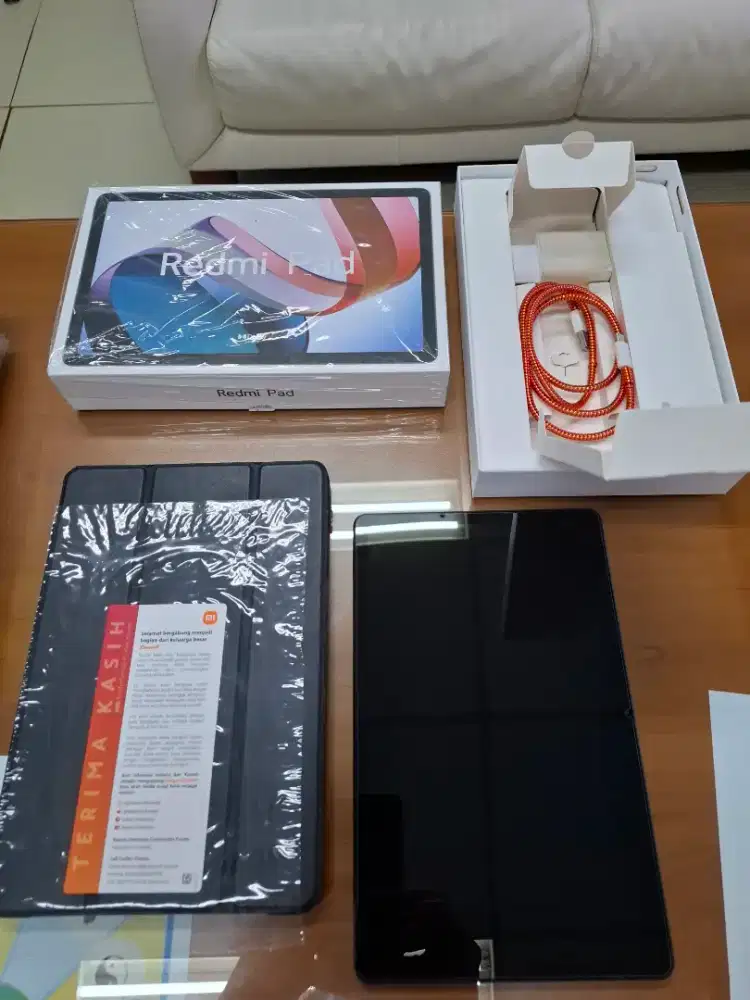 REDMI PAD 6 Gb/128 Gb (BONUS COVER TABLET)