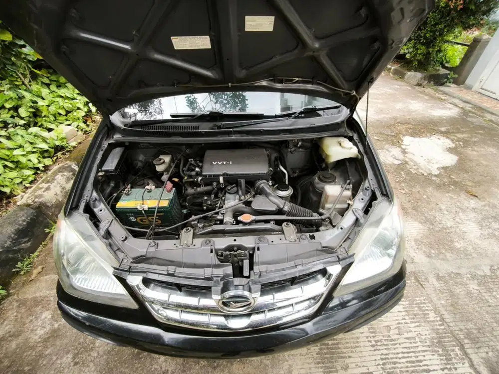 Daihatsu Xenia 2010 Bensin