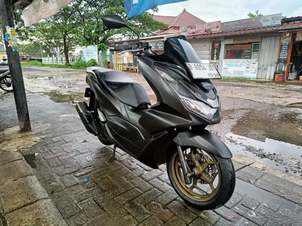 Pajak hidup Honda PCX ABS Keyles thn 2023 cw hitam original