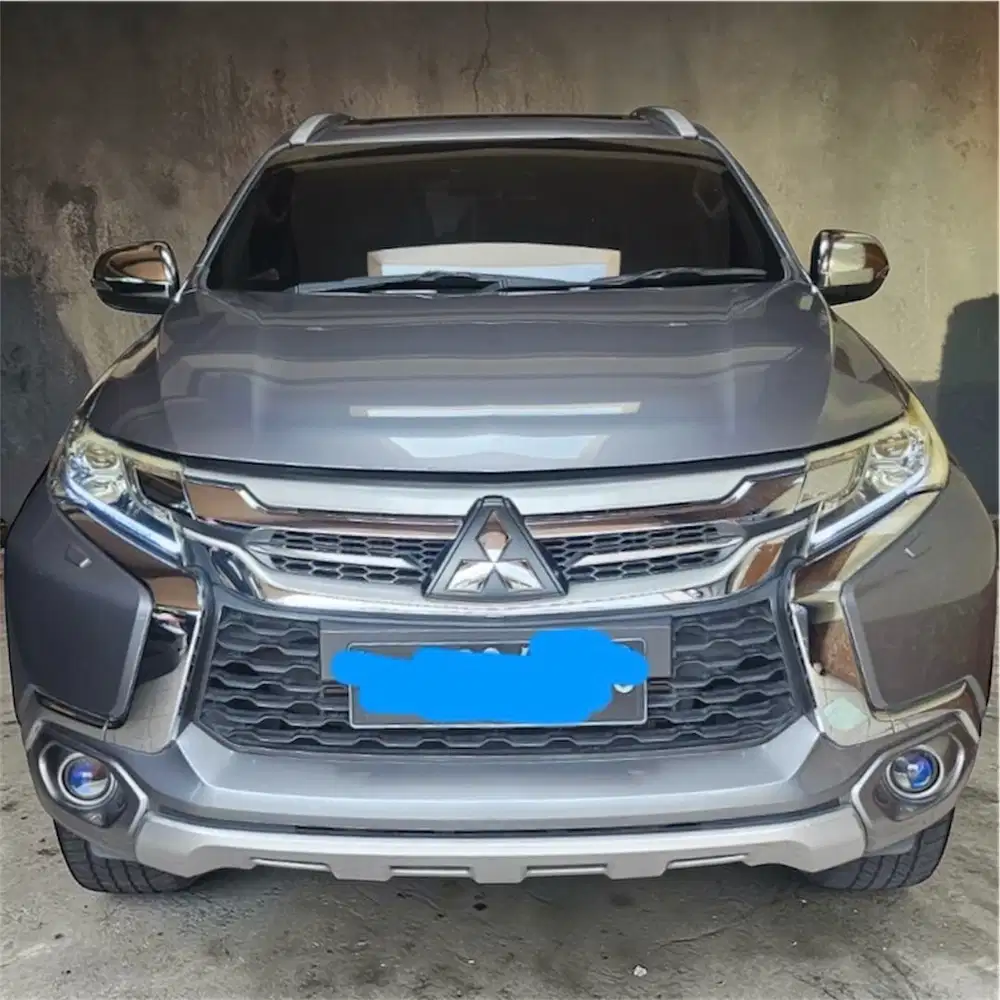 Mitsubishi Pajero Sport Dakar 2016 Diesel AT Limited Edt Built Up