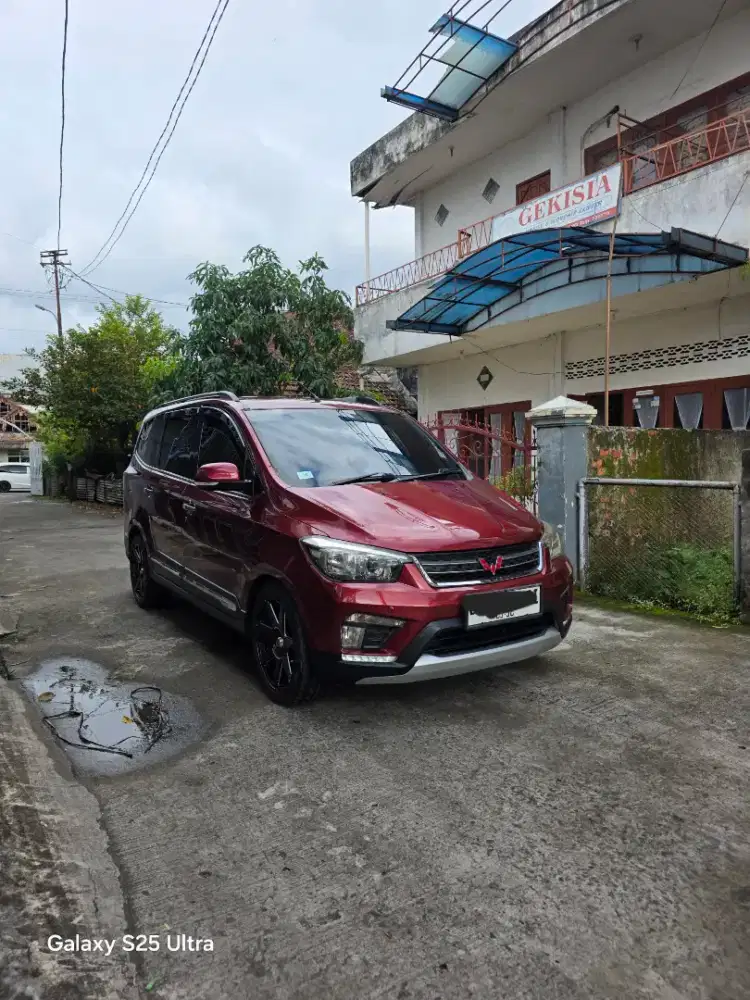 Wuling Confero S 1.5 Lux 2020