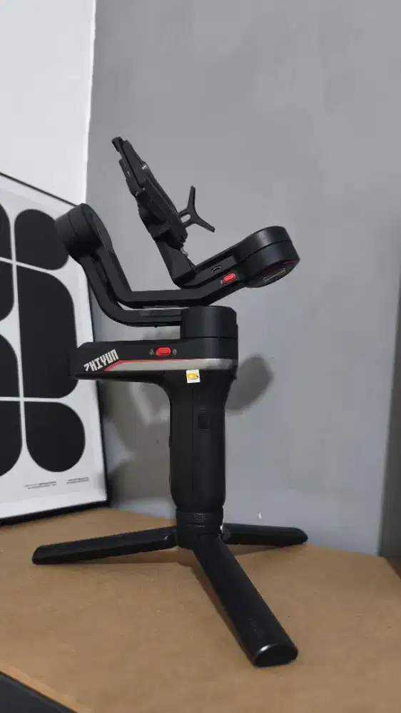 Gimbal Zhiyun Weebil S