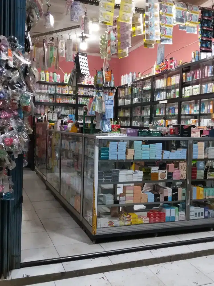 Dibutuhkan karyawati