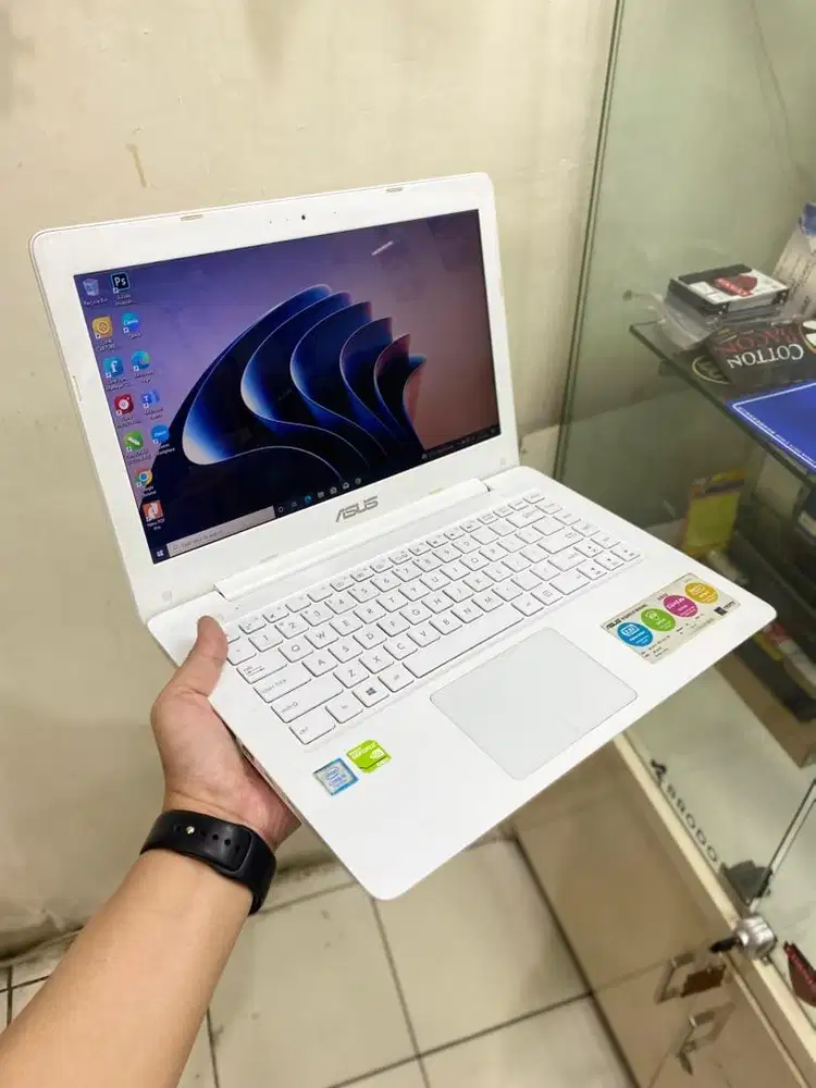 Asus Vivobook A456U NVIDIA