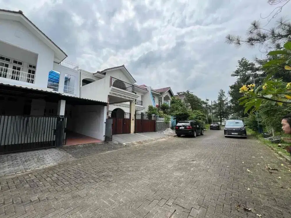 Rumah mewah di komplek elit, asri & super nyaman — ModernHill Pondok Cane