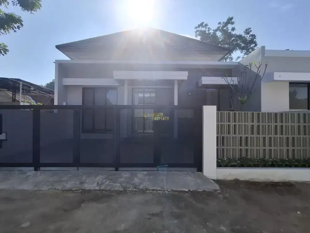 RUMAH SIAP HUNI, TANAH LUAS, DEKAT PASAR JANGKANG, SLEMAN