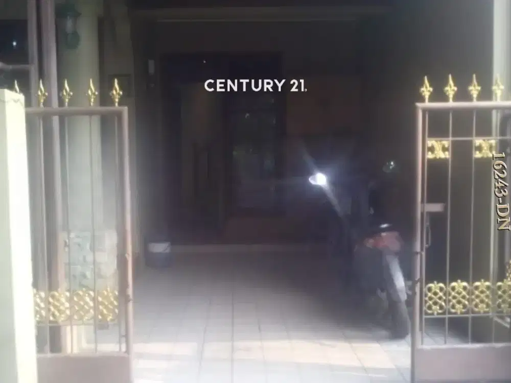 Dijual Rumah dalqm lingkungan yang asri dan nyaman, Bintaro Jaya Sektor 9