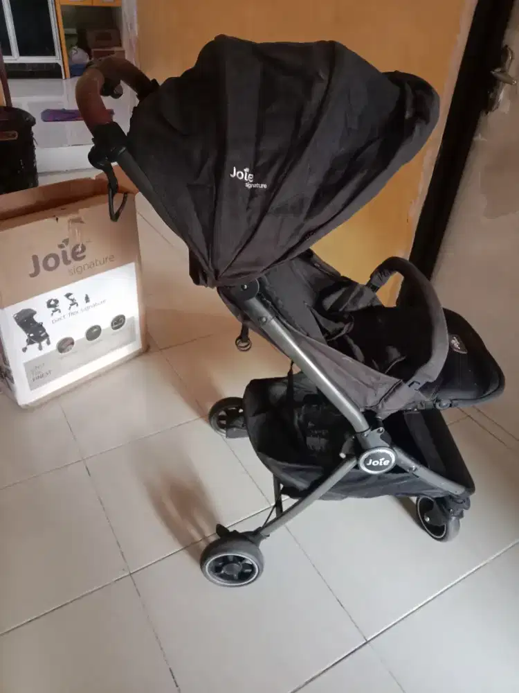 Stroller mumer bermerk