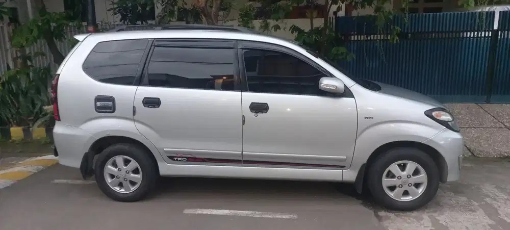 Toyota Avanza 2011 Bensin