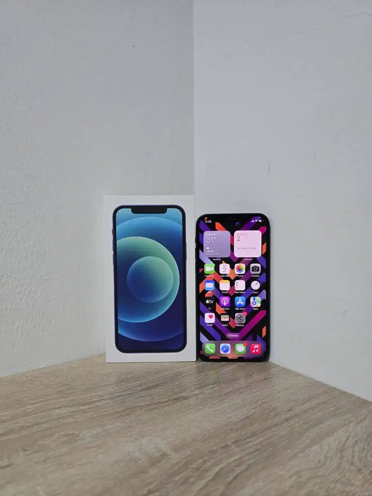 Apple iPhone 12 64GB 64 GB Ex Resmi iBox Black Mantap