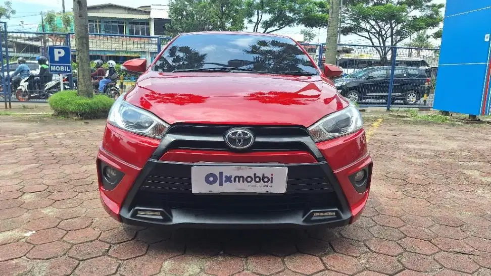 DP MURAH Toyota Yaris 1.5 TRD Sportivo Bensin-AT 2014  CBIBB