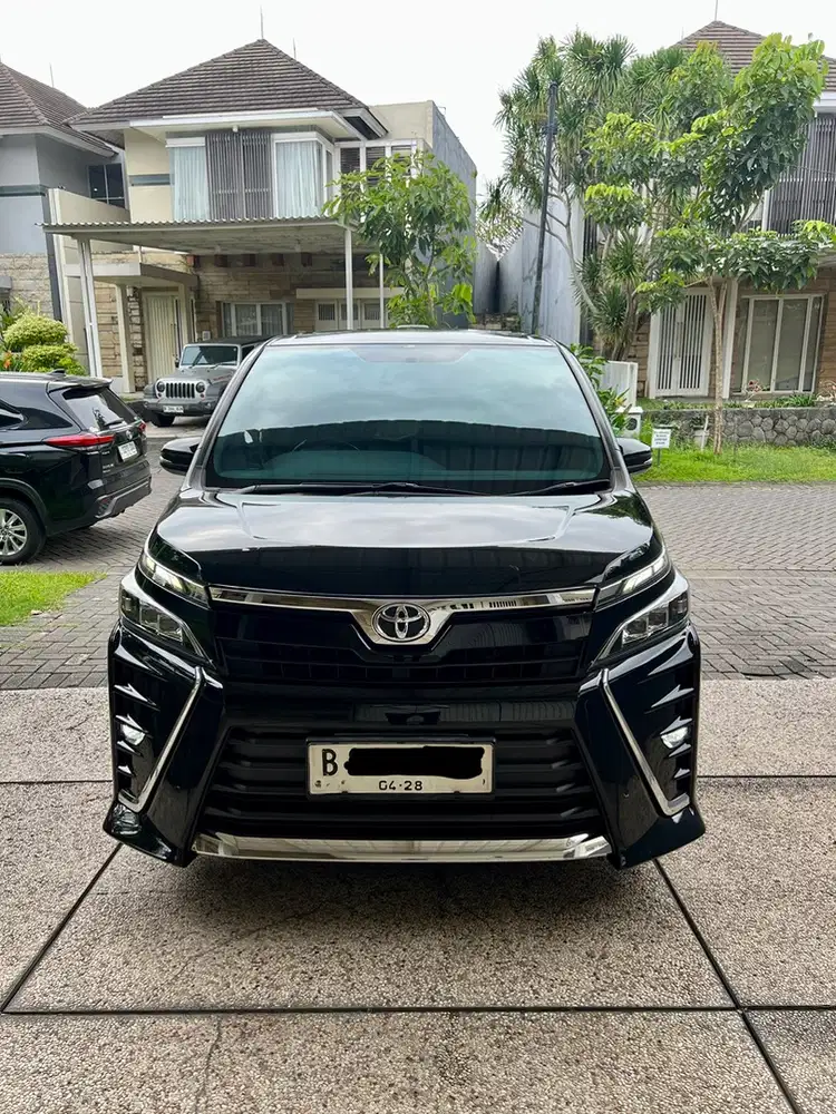 Toyota Voxy 2018 Bensin