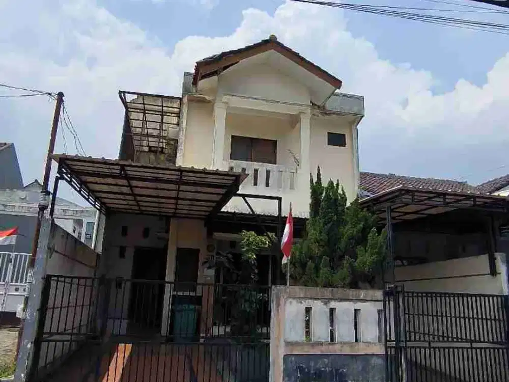 Dijual Rumah strategis,bebas banjir  di cirendeu