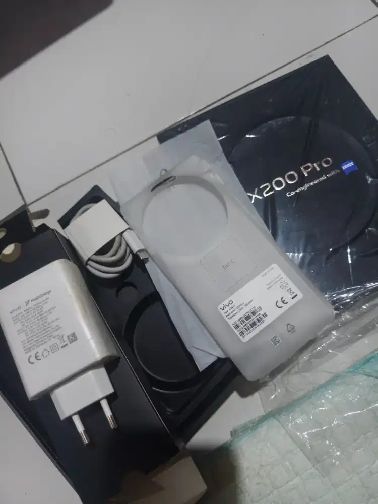 ViVo X200 pro second setahun