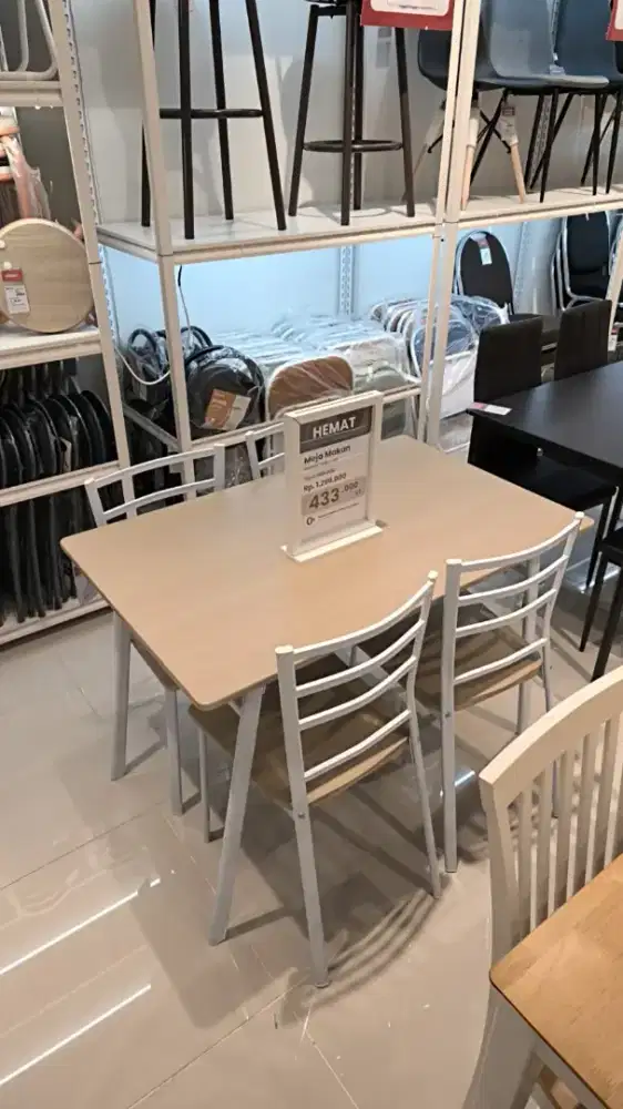 Set Meja Makan Murah